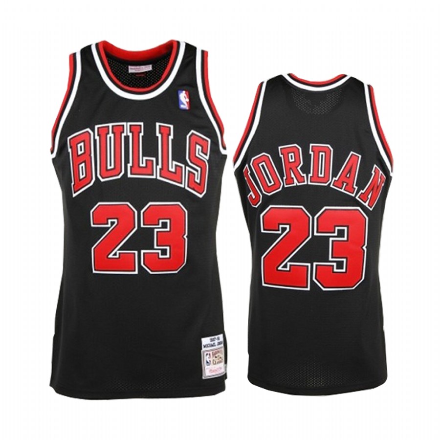 Chicago Bulls #23 Michael Jordan Black Hardwood Classics Men's Jersey