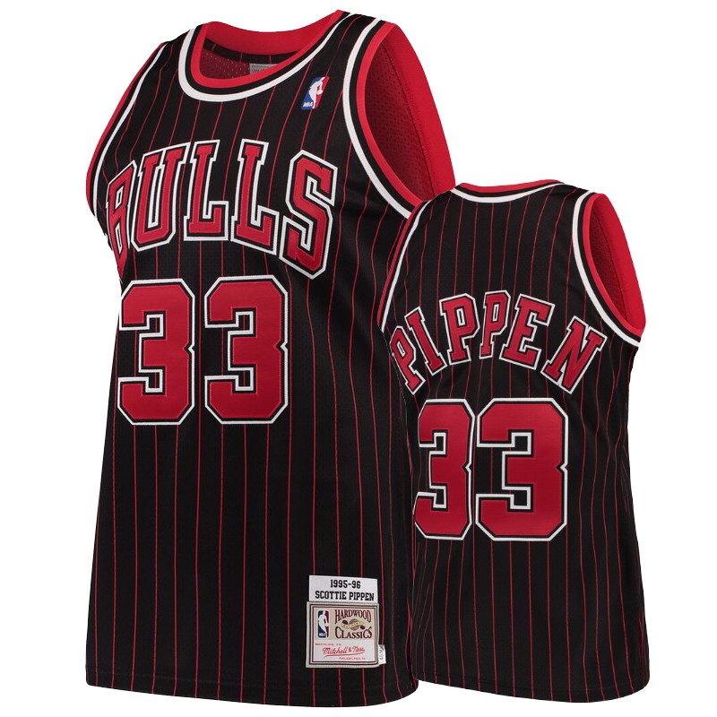 Chicago Bulls #33 Scottie Pippen Black Hardwood Classics Men's Jersey